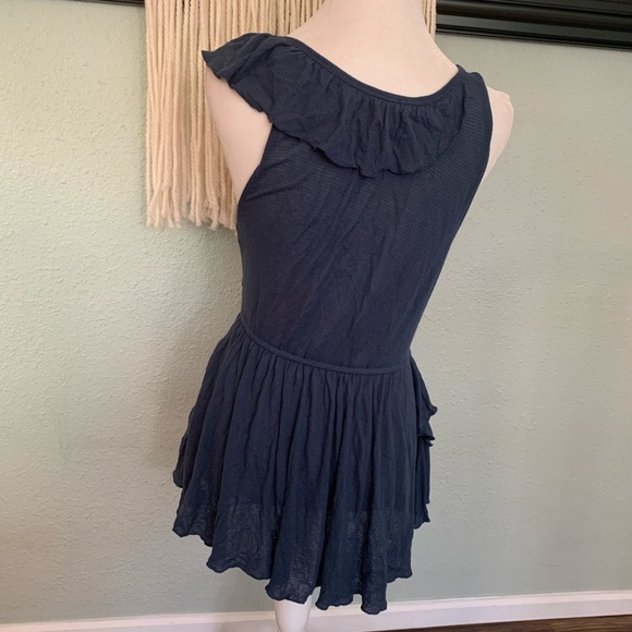 Free People sleeveless cross front top - Picture 5 of 8